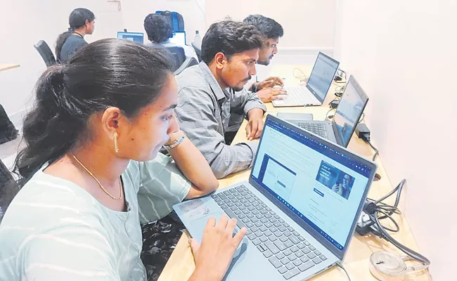 Employability by sharpening students skills Andhra Pradesh - Sakshi