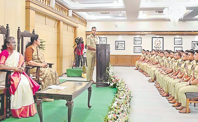 President Droupadi Murmu Visits National Police Academy In Hyderabad - Sakshi