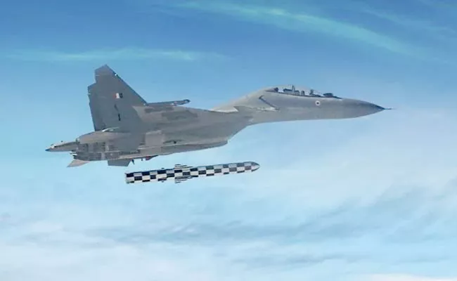 IAF Fired Extended Range Version Of Brahmos Air Launched Missile - Sakshi