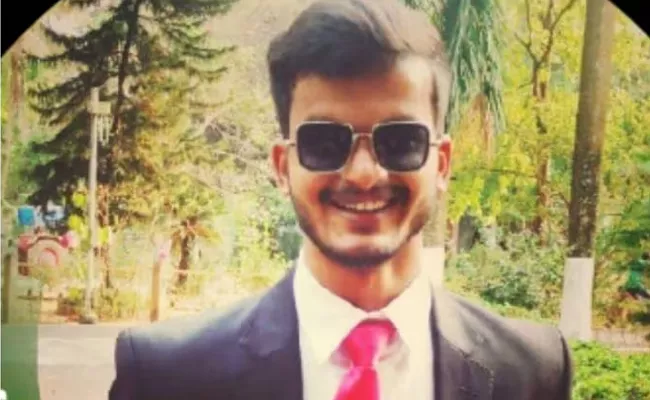 23-Year-Old IIT Graduate Laid Off By Goldman Sachs In Bengaluru - Sakshi