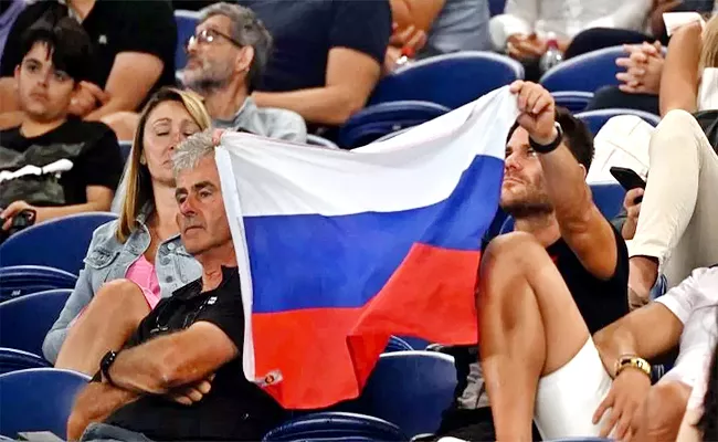 Organizers Ban Russian-Belarusian Flags From Australian Open Grandslam - Sakshi