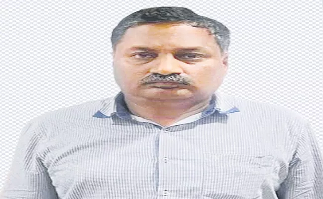Hyderabad Police Investigation On Deputy Tahsildar Case - Sakshi
