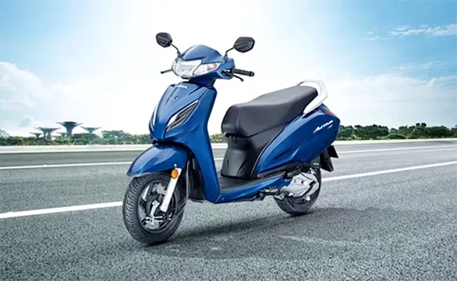Crore Rupee Worth Number For Scooty - Sakshi