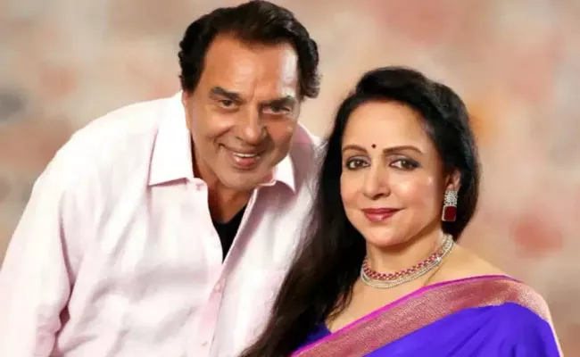 Hema Malini About Dharmendra’s first wife: I Do not Torture Him - Sakshi