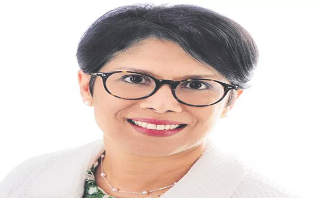 Indian-origin Meghana Pandit named CEO of Oxford University Hospitals - Sakshi