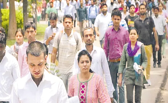 Urban unemployment is 7.2 percent - Sakshi