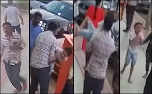 Boy Escaped From Kidnapped Karnataka Goes Viral - Sakshi
