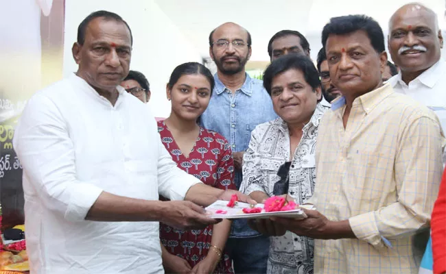 Malla Reddy, Comedian Ali Launched CI Bharathi Movie - Sakshi