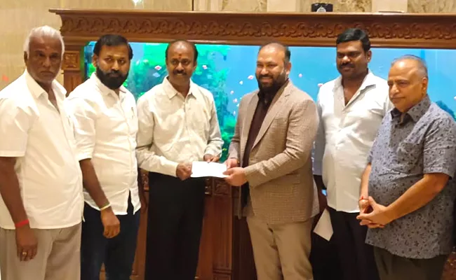 Lyca Production Founder Subakaran Donates Rs 50 Lakhs to Producers Council - Sakshi