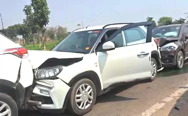 Revanth Reddys Convoy Had Major Accident At Sircilla - Sakshi