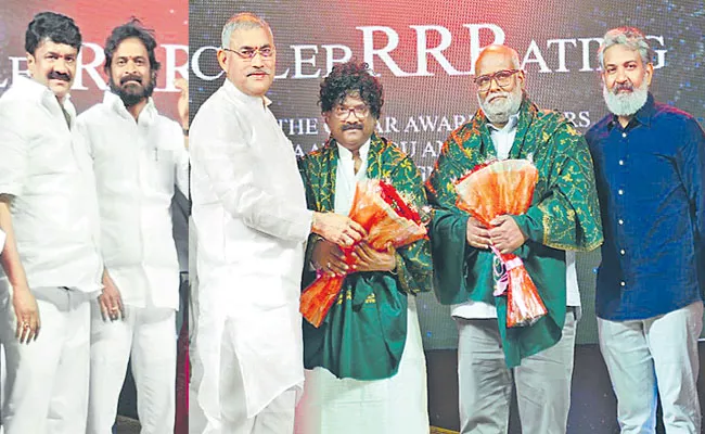 Keeravani and Chandra Bose were felicitated in Hyderabad - Sakshi