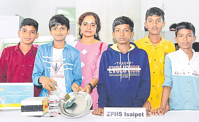 Future Inventors Fair at IITH - Sakshi