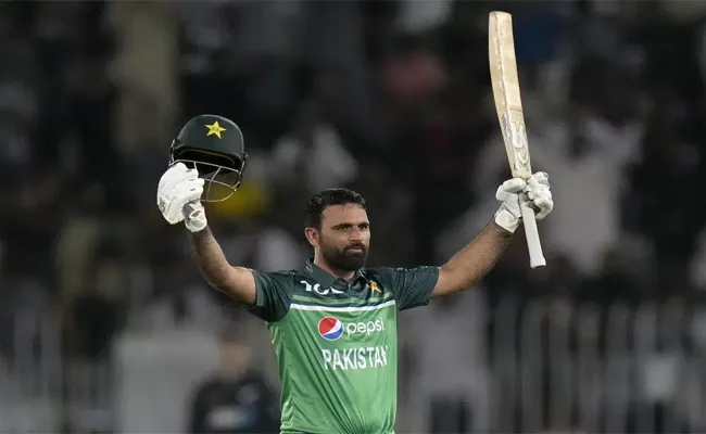 Fakhar Zaman century drives Pakistan to 5 wicket win over NZ - Sakshi