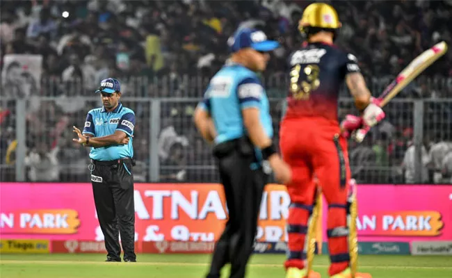 Fans Say-No-TimeSense-IPL Matches Finishing Lately Not-Ideal Viewers - Sakshi