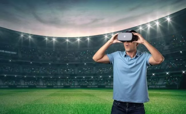 Jio launches JioDive VR headset for IPL fans - Sakshi