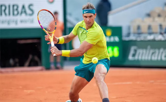 Rafael Nadal withdraws from French Open with hip injury - Sakshi