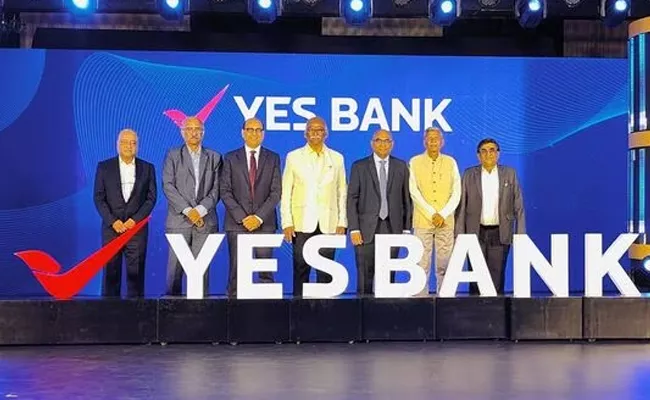 Yes Bank unveils new brand logo - Sakshi