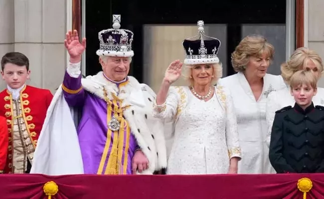Charles III crowned UK King Coronation Ceremony Details here - Sakshi