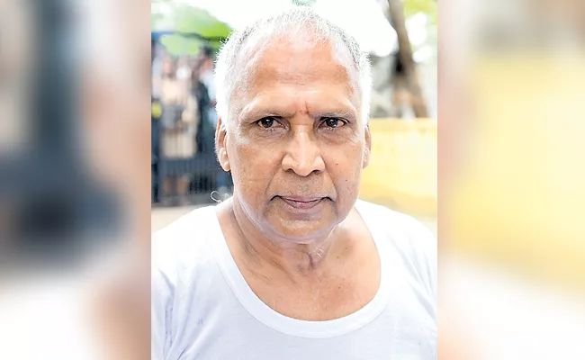 69 Year Old Retired Professor Attend NEET UG Exam 2023 - Sakshi