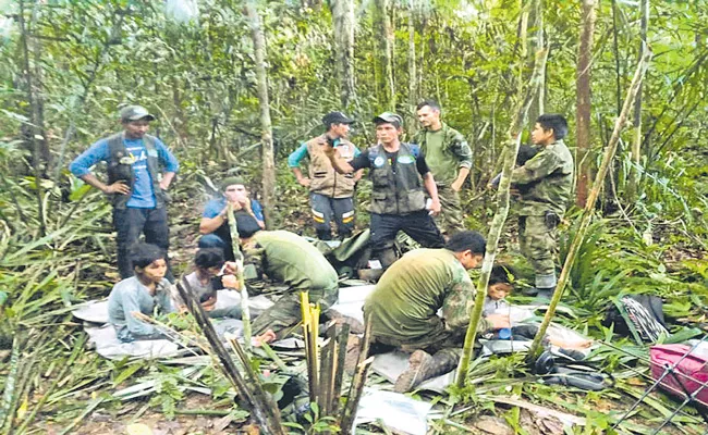 Four Colombian children found alive in jungle weeks after 40 days - Sakshi