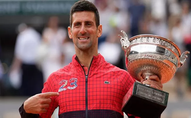 Novak Djokovic reclaims world no1 ranking - Sakshi