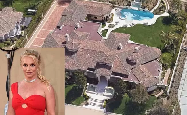 Britney Spears Sells Los Angeles Mansion - Sakshi