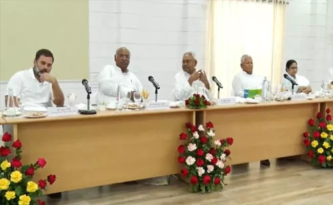 Opposition party Leaders Meeting In Patna Live Updates - Sakshi