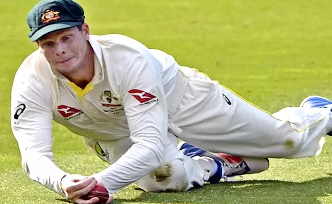 Steve Smith Catch To Dismiss Joe Root OUT-Or-Not-Out In 2nd Ashes Test - Sakshi