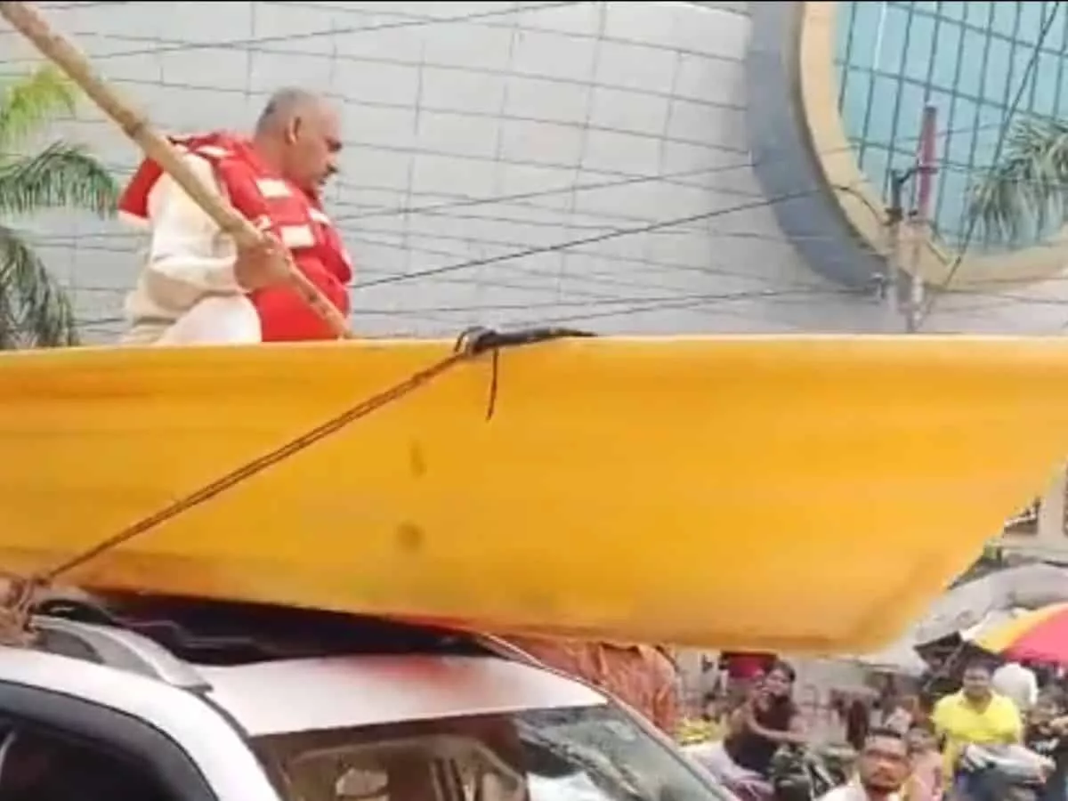 UP MLA Unique Protest Boat On SUV MLA On Boat - Sakshi