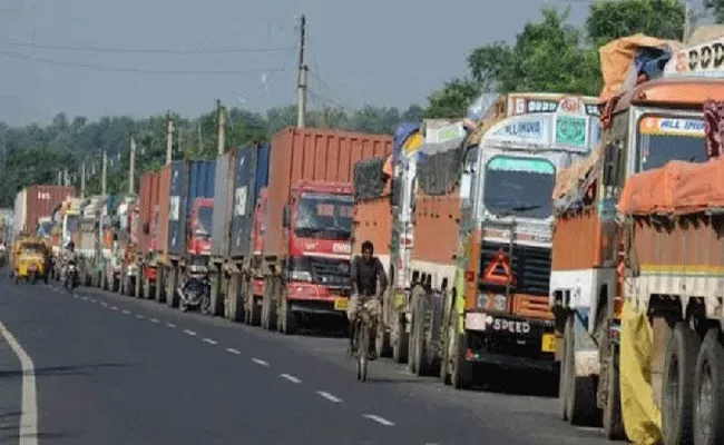 Heavy Rain Effect Across Tamil Nadu 75000 Loaded Trucks Stuck - Sakshi