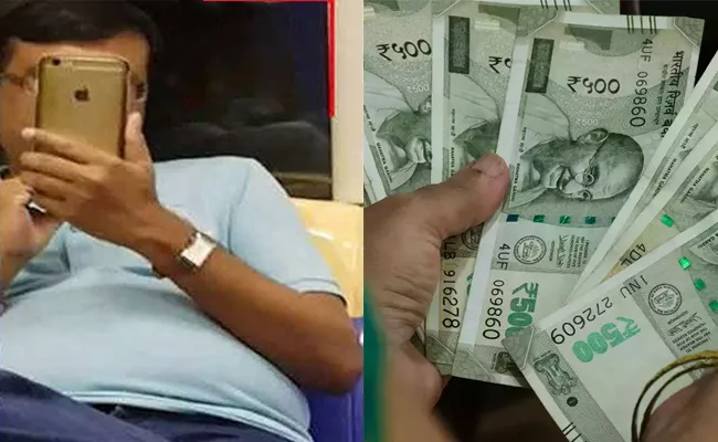Karnataka Man Ends Life Over Loan Debts - Sakshi