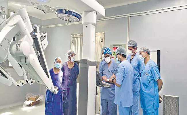Robotic surgeries in Nims - Sakshi