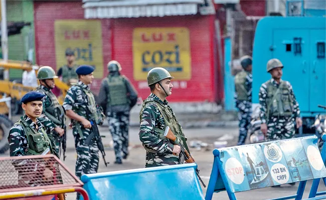 Terror Attack Busted In Jammu Kashmir  - Sakshi