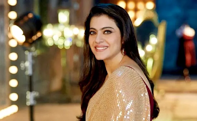 Bollywood Actress Kajol Controversy Comments On Political Leaders - Sakshi