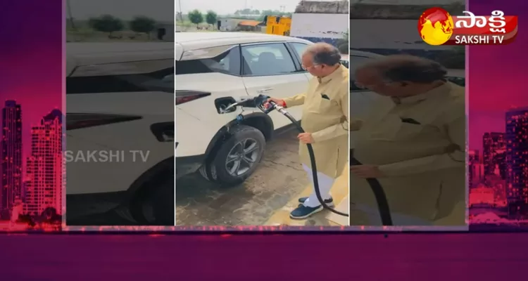 Elderly Man Wasted The Petrol To Create Reels Video 