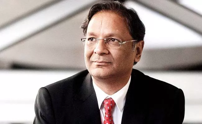  Credit Suisse vs SpiceJet Supreme Court summons Ajay Singh for personal appearance - Sakshi