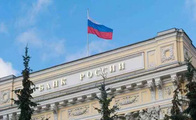 Russian central bank lifts rates by 350 basis points to12pc - Sakshi