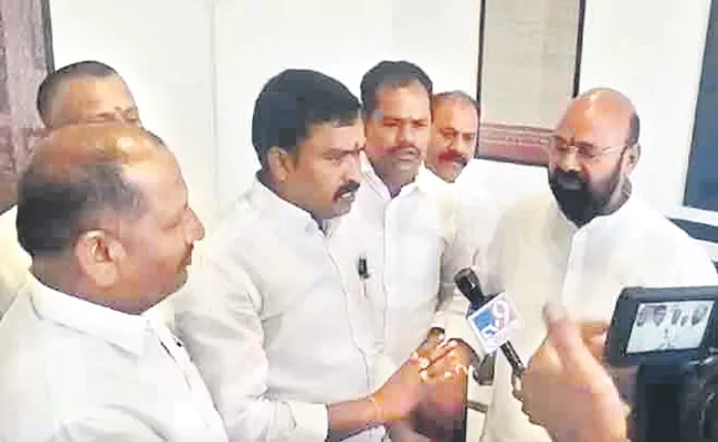 Internal Issues In BRS List of Party Candidates for Assembly Elections - Sakshi