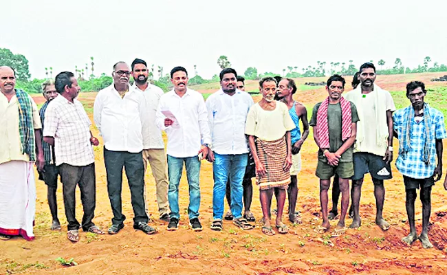 Farmers Comment on Pawan Kalyan - Sakshi