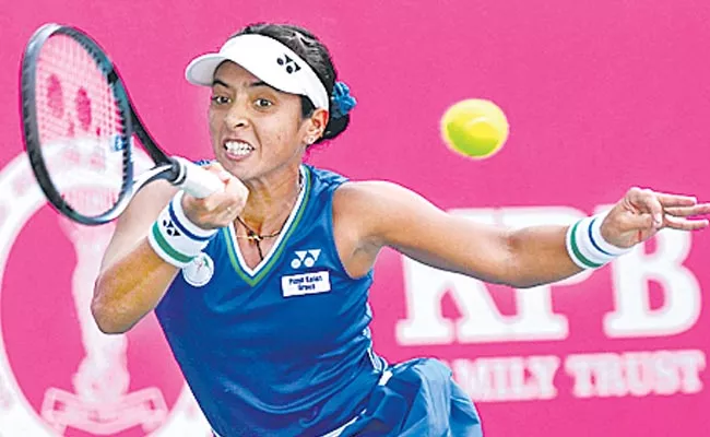 Ankita Raina in the third round - Sakshi