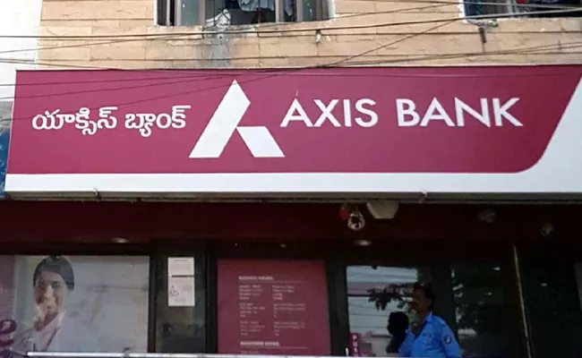 Axis Bank Launches New Paid Saving Account With No Charges For Services - Sakshi