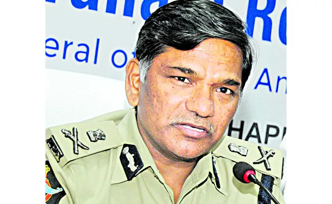 DGP Rajendranath Reddy Order To Probe Inquiry into Punganur Incident - Sakshi