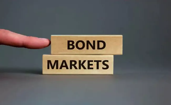 Which is better corporate bonds or government securities - Sakshi