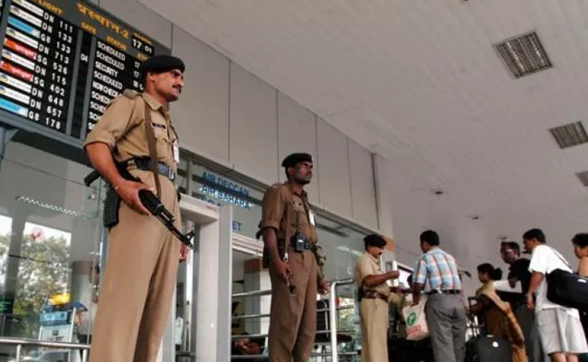 High Alert At Hyderabad Shamshabad Airport Amid Independence Day - Sakshi