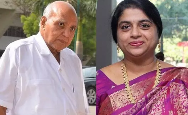 High Court Notices To Ramoji And Shailaja Kiran In Margadarshi Case - Sakshi