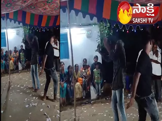 Young Man Collapsed While dancing On Ganesh Mandapam At Dharmavaram - Sakshi