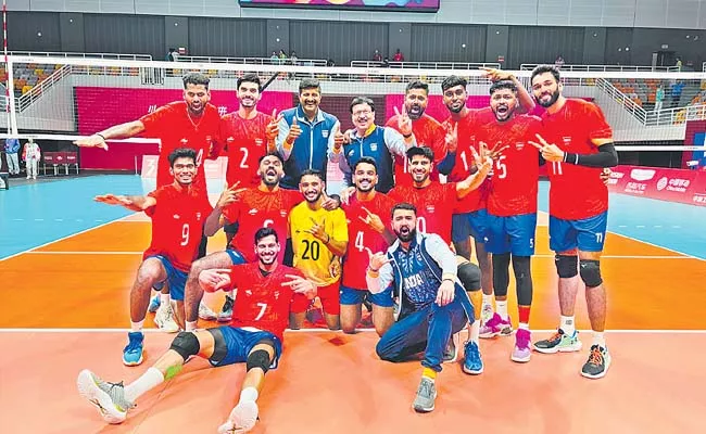 India Victory over Korea in volleyball - Sakshi