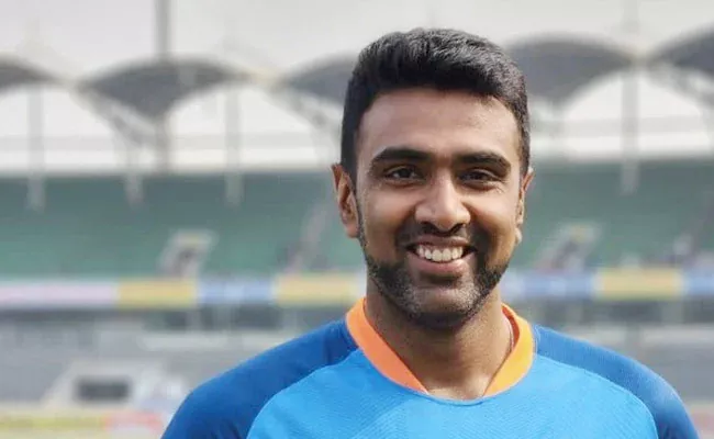Ind vs Aus: Not Ashwin Sundar Might Get Preference In XI: Harbhajan - Sakshi