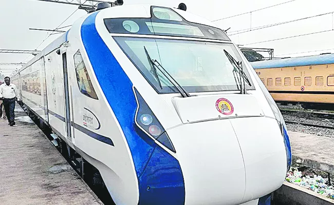 Hyderabad Bengaluru Vande Bharat Express to start from September 25 - Sakshi