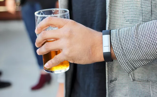 Sobrsafe Bracelet Can Help Monitor Underage Drinking - Sakshi